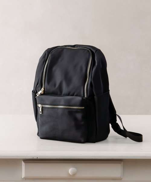 Chez toi(シェトワ)の「【WEB限定】9ポケットリュック(バックパック/リュック・レディース・グレー/ブラック/カーキ・FREE)」の2枚目の写真