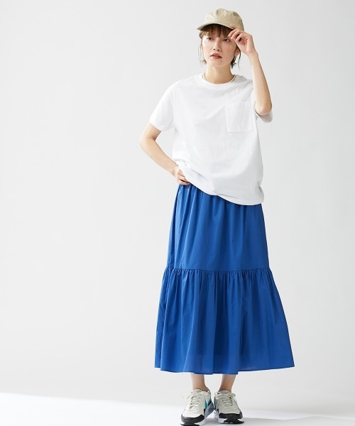 Le temps riche(ルタンリッシュ)の「ティアードロングスカート <Le temps riche>(スカート・レディース・ブルー/ストライプ・M/L/LL)」の11枚目の写真