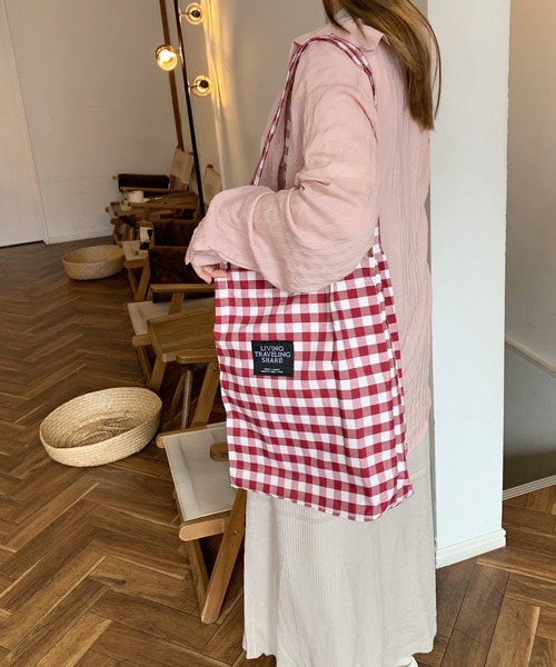 shopnikoniko(ショップニコニコ)の「ギンガムチェック ロゴキャンバストートバッグ(トートバッグ・レディース・レッド/グリーン/ベージュ/ブラック/ブルー・フリー)」の14枚目の写真