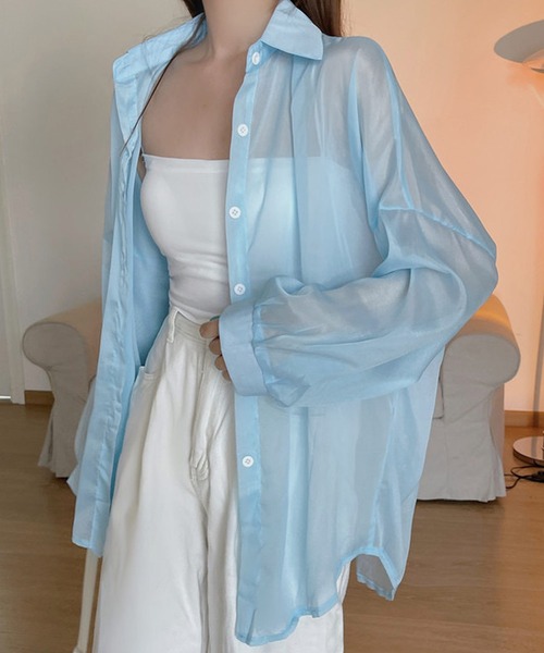 shopnikoniko（ショップニコニコ）の「シアーブラウス 長袖 ボリューム  シャツジャケット シースルー シアーシャツ ロング 夏用（シャツ/ブラウス・レディース・ホワイト/ピンク/イエロー/ブルー/ブラック・フリー）」の4枚目の写真