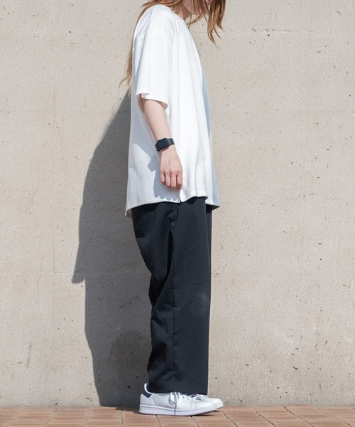 Naive magic(ナイーブマジック)の「【a】とろみポンチ ボディ切替 スリット BIG TEE(Tシャツ/カットソー・メンズ・ホワイト/グレイッシュベージュ/ブラック・MEDIUM/LARGE)」の11枚目の写真