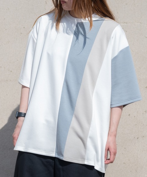 Naive magic(ナイーブマジック)の「【a】とろみポンチ ボディ切替 スリット BIG TEE(Tシャツ/カットソー・メンズ・ホワイト/グレイッシュベージュ/ブラック・MEDIUM/LARGE)」の8枚目の写真