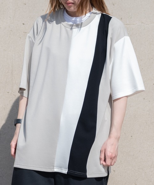 Naive magic(ナイーブマジック)の「【a】とろみポンチ ボディ切替 スリット BIG TEE(Tシャツ/カットソー・メンズ・ホワイト/グレイッシュベージュ/ブラック・MEDIUM/LARGE)」の13枚目の写真