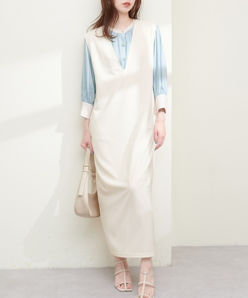 natural couture(ナチュラルクチュール)の「Vネックワンピース(ワンピース・レディース・アイボリー/グレイッシュベージュ/ブラック・FREE)」の1枚目の写真