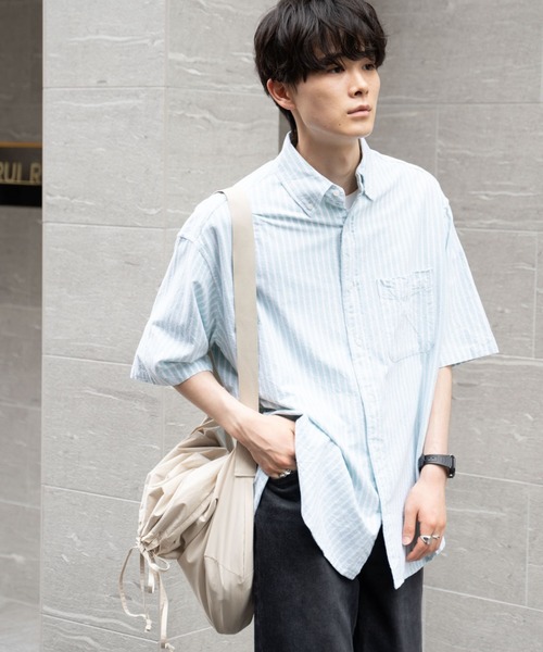 WEGO(ウィゴー)の「WEGO/コットンオックス半袖BIGシャツ(シャツ/ブラウス・メンズ・ホワイト/サックスブルー/グリーン系その他4/ブルー系その他4・MEDIUM/LARGE)」の19枚目の写真