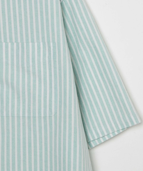 WEGO(ウィゴー)の「WEGO/コットンオックス半袖BIGシャツ(シャツ/ブラウス・メンズ・ホワイト/サックスブルー/グリーン系その他4/ブルー系その他4・MEDIUM/LARGE)」の21枚目の写真