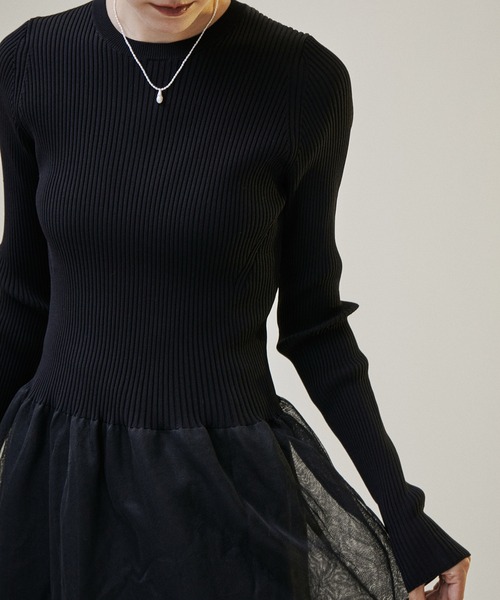 SALON adam et rope'（サロン アダム エ ロペ）の「リブコンシャスチュールドッキングワンピース（ワンピース・レディース・ブラック/カーキ・FREE）」の4枚目の写真