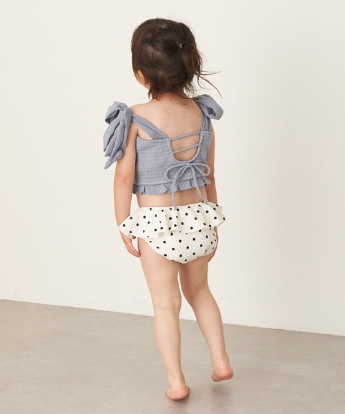 Chico(チコ)の「【WEB限定/水着】Kids 肩リボンBACK開きトップス(水着・キッズ・ホワイト系その他3/ブルー/ホワイト系その他2/イエロー系その他2・110/130)」の16枚目の写真
