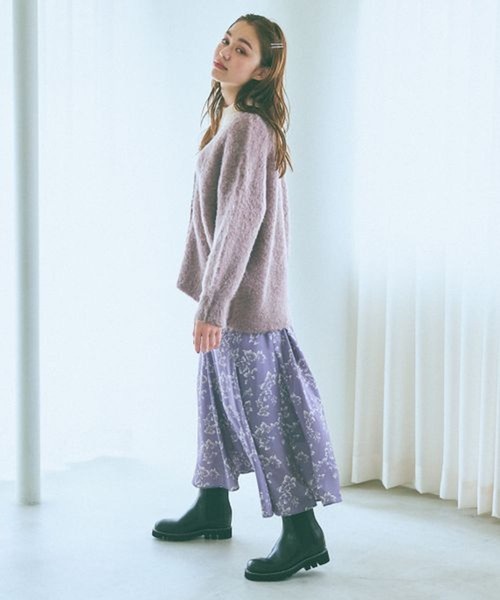 mysty woman(ミスティウーマン)の「ブークレーシャギーカーディガン 973366(カーディガン/ボレロ・レディース・ブルー/モカ/オフホワイト/ピンク系その他・FREE)」の9枚目の写真