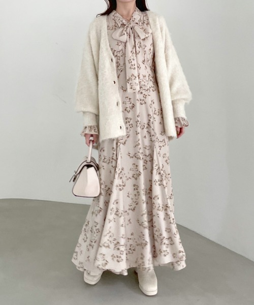 mysty woman(ミスティウーマン)の「ブークレーシャギーカーディガン 973366(カーディガン/ボレロ・レディース・ブルー/モカ/オフホワイト/ピンク系その他・FREE)」の19枚目の写真