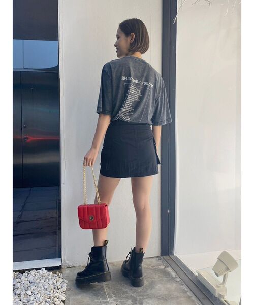 EVRIS（エヴリス）の「ベルトカーゴミニスカート（スカート・レディース・ブラック/カーキ・SMALL/MEDIUM）」の16枚目の写真