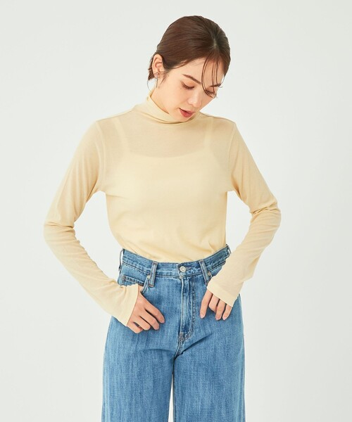 green label relaxing（グリーンレーベルリラクシング）の「［size SHORTあり］シアー メロー タートル プルオーバー カットソー（Tシャツ/カットソー・レディース・イエロー/ダークグレー/ライトブルー/オフホワイト・FREE/SHORT）」の4枚目の写真