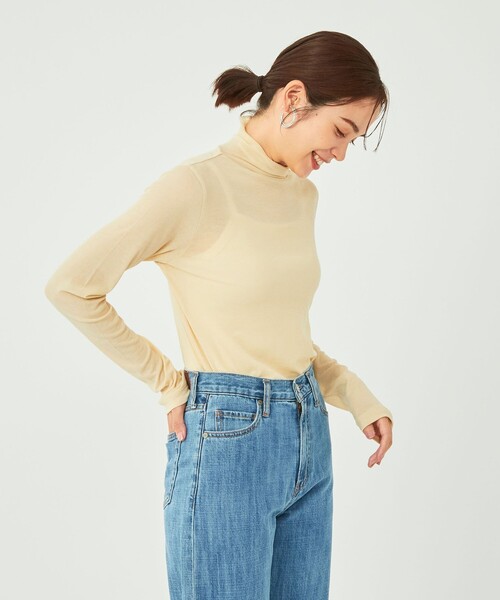 green label relaxing（グリーンレーベルリラクシング）の「［size SHORTあり］シアー メロー タートル プルオーバー カットソー（Tシャツ/カットソー・レディース・イエロー/ダークグレー/ライトブルー/オフホワイト・FREE/SHORT）」の19枚目の写真