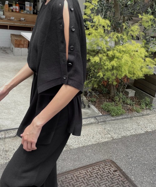WILLFULLY（ウィルフリー）の「shoulder button summer knit set
