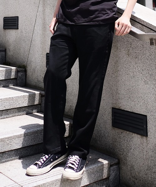 ADPOSION（アドポーション）の「ルーズシルエットデニムパンツ（デニムパンツ・メンズ・ライトブルー/ブラック/ブルー・LARGE/X-LARGE/MEDIUM/XX-LARGE）」の22枚目の写真