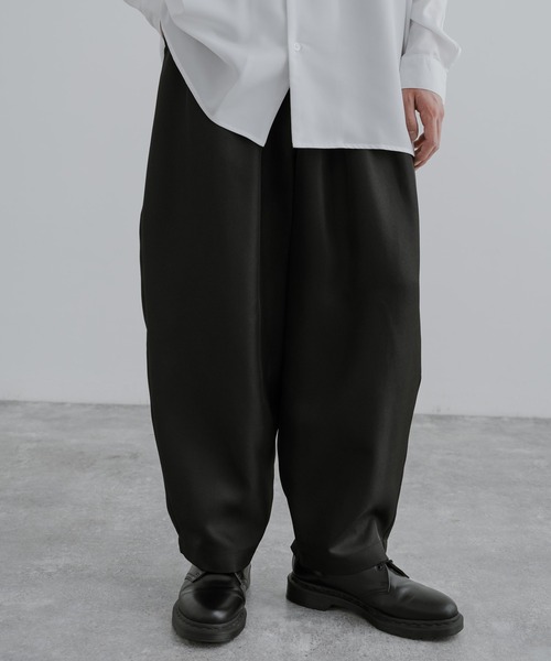 Rocky Monroe(ロッキーモンロー)の「ドレープ ワイドバルーンパンツ(その他パンツ・メンズ・チャコールグレー/ダークグリーン/ネイビー/ブラック・M/L/S)」の7枚目の写真