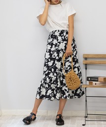 Tシャツ +モノトーン花柄スカート ドッキングロングワンピース