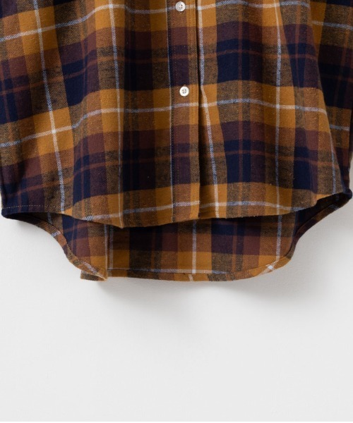 NAVY（ネイビー）の「ネルチェックシャツ（シャツ/ブラウス・レディース・ブラウン/ブラック/ネイビー/マスタード/レッド・L/M）」の17枚目の写真
