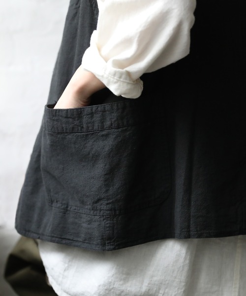 soulberry（ソウルベリー）の「靴みがきのマルコのお仕事ベスト（ベスト・レディース・ブラック・L/4L/LL/3L/M）」の7枚目の写真