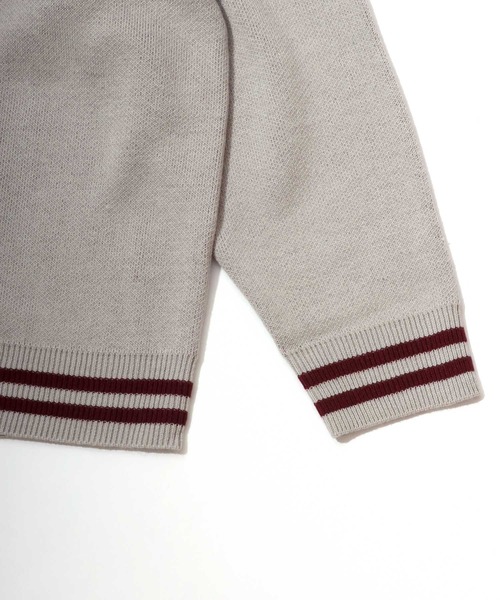 Disney(ディズニー)の「Disney(ディズニー)キャラクタージャガード編みニットセーター/ミッキーマウス・ミニーマウス・ドナルドダック・チップとデール(ニット/セーター・レディース・グレー/ネイビー/アイボリー/マスタード・L/M)」の12枚目の写真