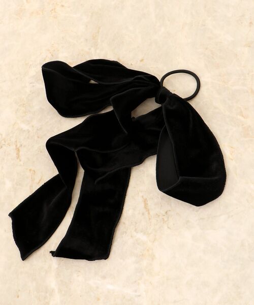 MAJESTIC LEGON(マジェスティックレゴン)の「ベロアリボンゴム(ヘアゴム・レディース・ブラック・FREE)」の2枚目の写真