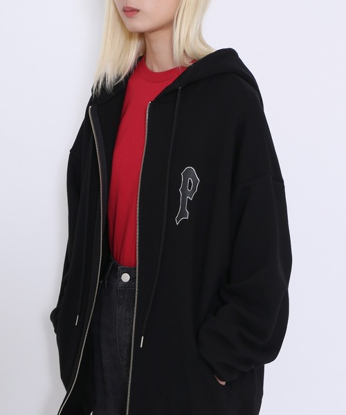 PUNYUS（プニュズ）の「ケルベロスビッグジップパーカー