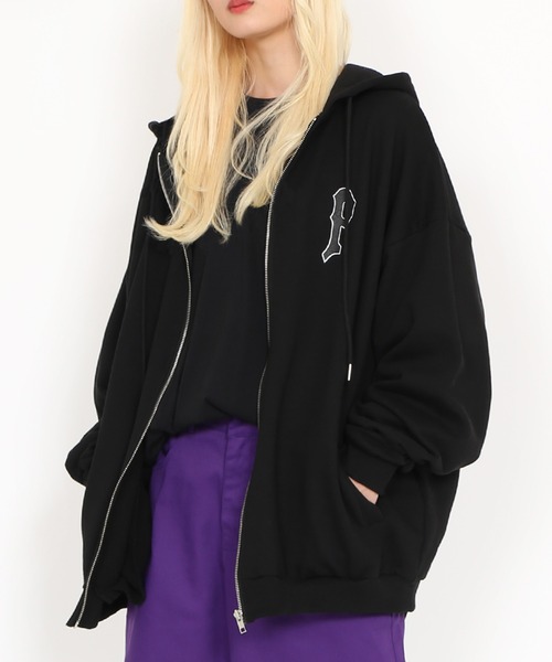 美品PUNYUS プニュズアノラックパーカー　ブラック □PUNYUS アノラックパーカー ブラック 新品未使用タグ付き