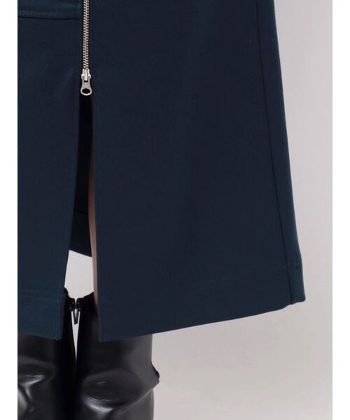MURUA（ムルーア）の「ジップスリットAラインスカート（スカート・レディース・ブラック/ベージュ/グリーン・2/1）」の4枚目の写真