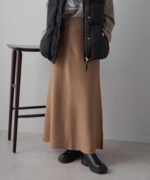 PUAL CE CIN（ピュアルセシン）の「フレアニットスカート（スカート・レディース・ブラック/ベージュ/グレー・FREE）」の4枚目の写真