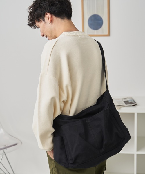 WEGO（ウィゴー）の「WEGO/立体ポケットキャンバスショルダー（ショルダーバッグ・レディース・ブラック/ナチュラル/ダークグレー/ライトインディゴブルー・FREE）」の11枚目の写真