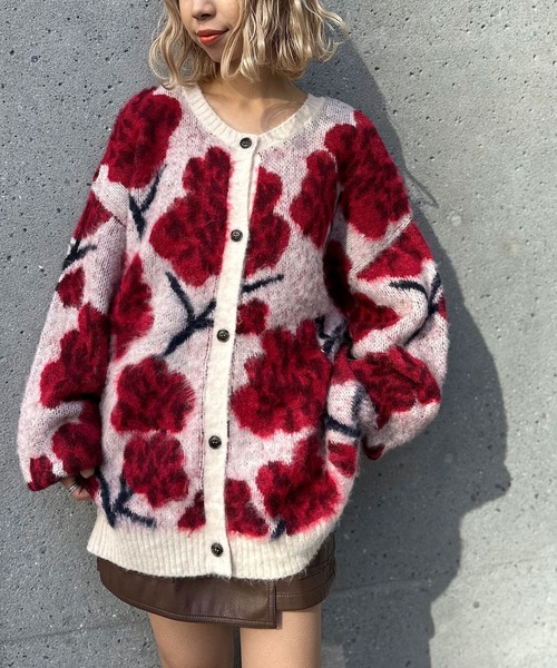 CIAOPANIC(チャオパニック)の「フラワージャガード起毛ニットカーディガン(カーディガン/ボレロ・レディース・アイボリー/ブラック/ブラウン・FREE)」の7枚目の写真