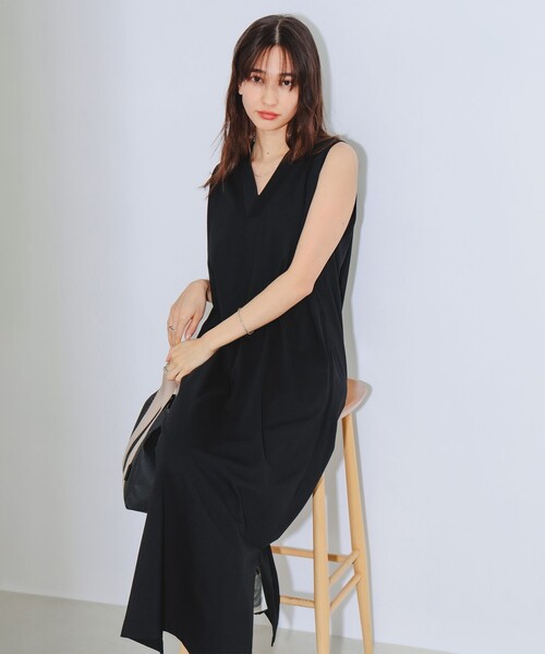 B:MING by BEAMS（ビーミングバイビームス）の「B:MING by BEAMS / Vネック マキシ ワンピース（ワンピース・レディース・ブルー系その他2/ブラック/カーキ・SMALL/MEDIUM）」の5枚目の写真