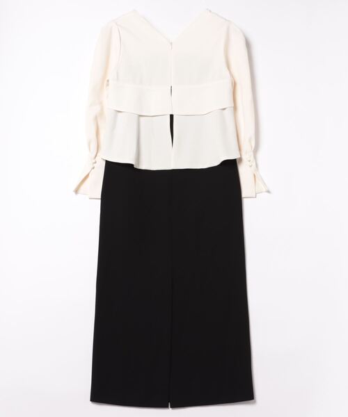 ADAM ET ROPE'(アダムエロペ)の「【サステナブル】ペプラムドレス(ドレス・レディース・ブラック/キナリ・36/38)」の3枚目の写真