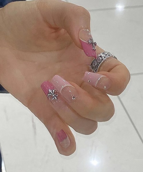 DiamondHearts（ダイヤモンドハーツ）の「ハンド ネイルチップシール 貼るだけ（ネイルシール/ネイルチップ・レディース・A/C/D/E/B/G/J/K/R/I/N/M/P/S/H/L/Q/T・FREE）」の12枚目の写真