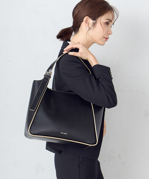 MONO　COMME CA（モノコムサ）の「トートバッグ（トートバッグ・レディース・ブラック/ライトベージュ・FREE）」の2枚目の写真