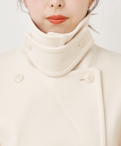 Chico(チコ)の「スタンドミドル丈コート(チェスターコート・レディース・グレイッシュベージュ/アイボリー・FREE)」の22枚目の写真