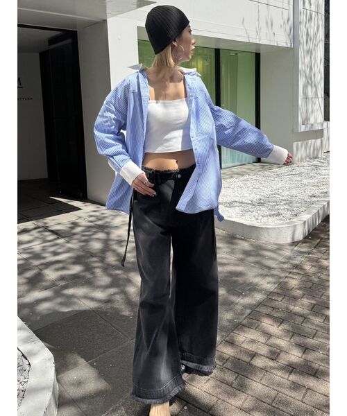 EMODA（エモダ）の「バックルベルト2トーンシャツ（シャツ/ブラウス・レディース・ホワイト/ブラック/ピンク/ブルー・FREE）」の8枚目の写真