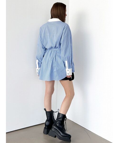 EMODA（エモダ）の「バックルベルト2トーンシャツ（シャツ/ブラウス・レディース・ホワイト/ブラック/ピンク/ブルー・FREE）」の16枚目の写真