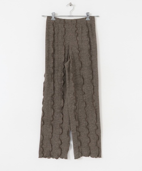 ITEMS URBANRESEARCH(アイテムズ アーバンリサーチ)の「ウラキモウメローリブパンツ(その他パンツ・レディース・ブラック/ブラウン・FREE)」の16枚目の写真