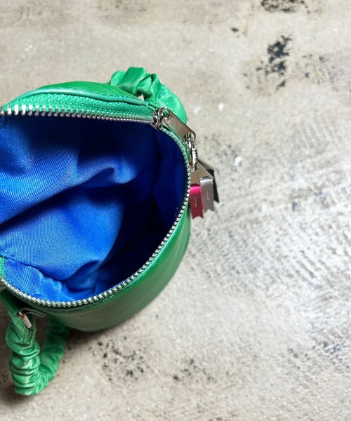 Magine（マージン）の「cheek:egg pouch shoulder チーク エッグポーチショルダー（ショルダーバッグ・レディース・グリーン/アイボリー/ブルー/ブラック・FREE）」の11枚目の写真