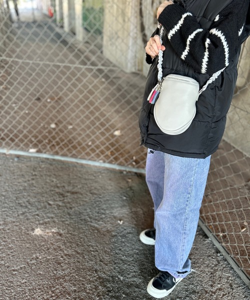 Magine（マージン）の「cheek:egg pouch shoulder チーク エッグポーチショルダー（ショルダーバッグ・レディース・グリーン/アイボリー/ブルー/ブラック・FREE）」の5枚目の写真