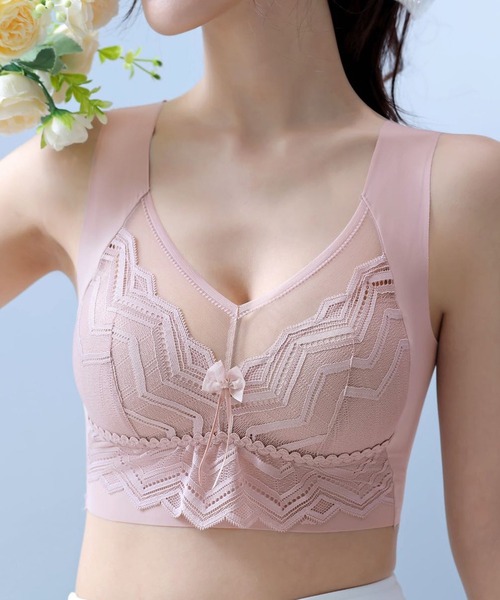Lace Ladies（レースレディース）の「シェブロン柄 レース リボン ノンワイヤー ブラ ナイトブラ（ナイトブラ・レディース・ピンク/ラベンダー/ベージュ/ブラック・85/80/75）」の4枚目の写真
