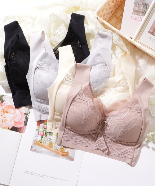 Lace Ladies（レースレディース）の「シェブロン柄 レース リボン ノンワイヤー ブラ ナイトブラ（ナイトブラ・レディース・ピンク/ラベンダー/ベージュ/ブラック・85/80/75）」の14枚目の写真