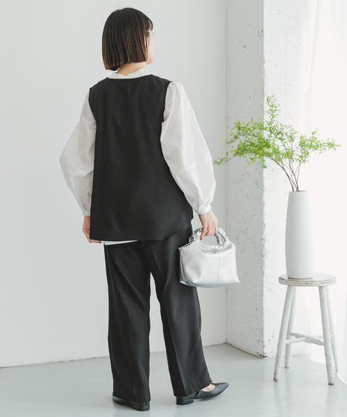 ITEMS URBANRESEARCH(アイテムズ アーバンリサーチ)の「フレアトップス×イージーパンツセット(パンツドレス・レディース・ライトベージュ/ブラック・FREE)」の13枚目の写真