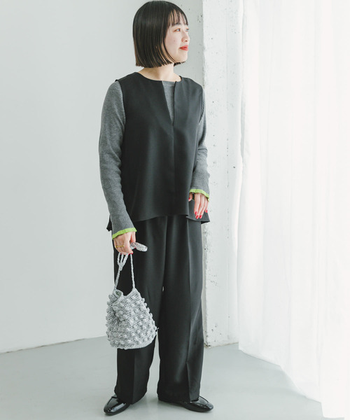 ITEMS URBANRESEARCH(アイテムズ アーバンリサーチ)の「フレアトップス×イージーパンツセット(パンツドレス・レディース・ライトベージュ/ブラック・FREE)」の22枚目の写真