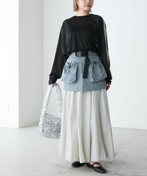 forksy.（フォルクシー）の「【forksy.】シアーラインルーズロンT（Tシャツ/カットソー・レディース・ライトブルー/ブラック/アイボリー・FREE）」の9枚目の写真