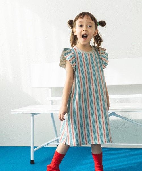 リンクコーデ】オリジナル総柄プリント 肩フリルTシャツ