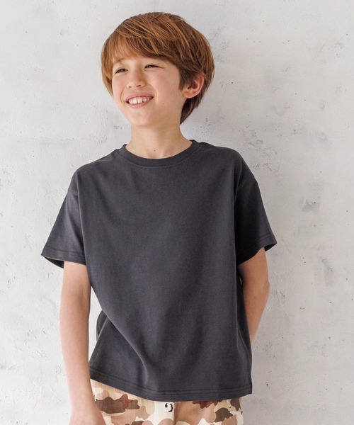 coca(coca)(コカ)の「キッズ ベーシックコットンTシャツ(Tシャツ/カットソー・キッズ・ライトブルー/ブルー/ブラウン/チャコール/ラベンダー/アイボリー・110/120/130/140)」の2枚目の写真