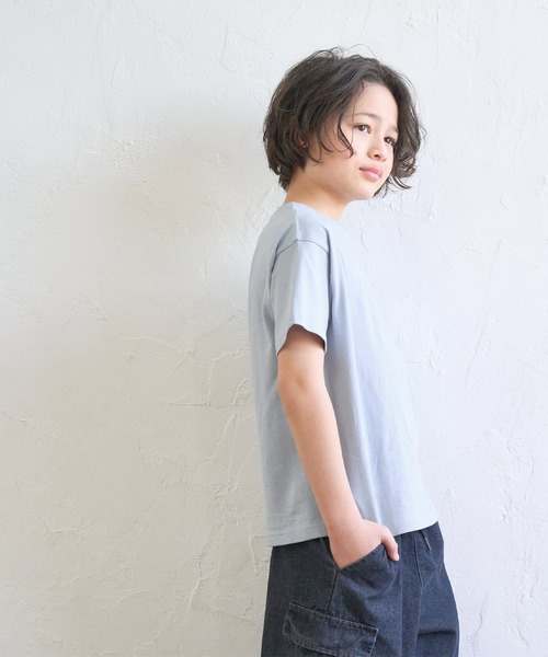 coca(coca)(コカ)の「キッズ ベーシックコットンTシャツ(Tシャツ/カットソー・キッズ・ライトブルー/ブルー/ブラウン/チャコール/ラベンダー/アイボリー・110/120/130/140)」の12枚目の写真