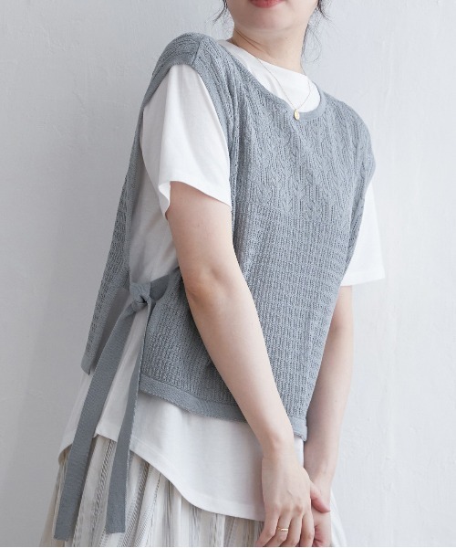 ikka（イッカ）の「透かし編みニットベストアンサンブル（アンサンブル・レディース・ベージュ/スカイブルー/ブラック・L/M/S）」の3枚目の写真